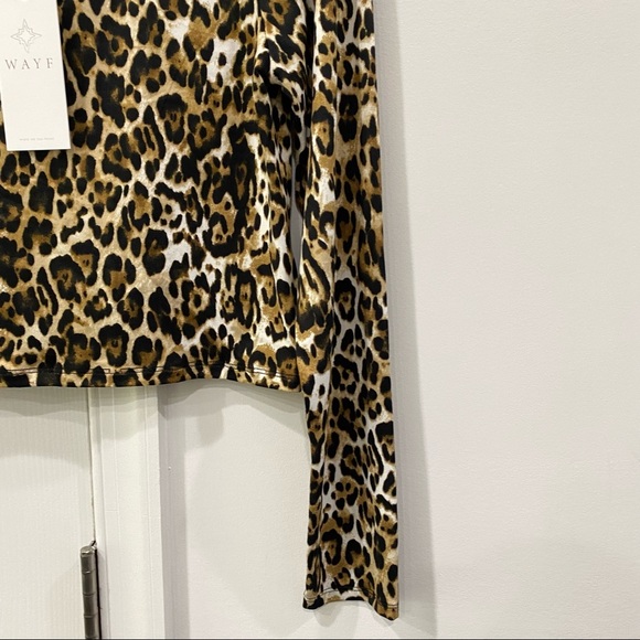 NWT Wayf Leopard Print Crew Neck Long Sleeves Crop Top Tan/Black Size Medium M - Picture 6 of 10